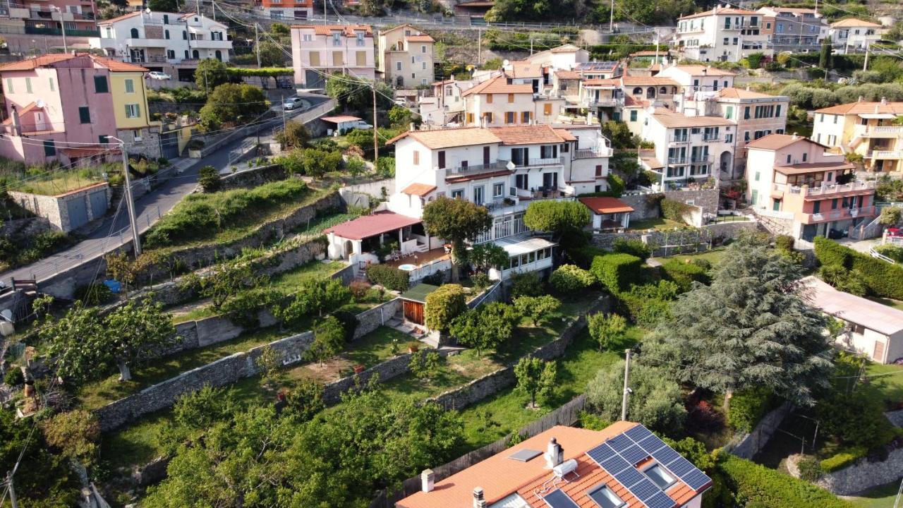 Ampi Terrazzi E Parcheggio - Relax In Villa Bardino Nuovo Zewnętrze zdjęcie